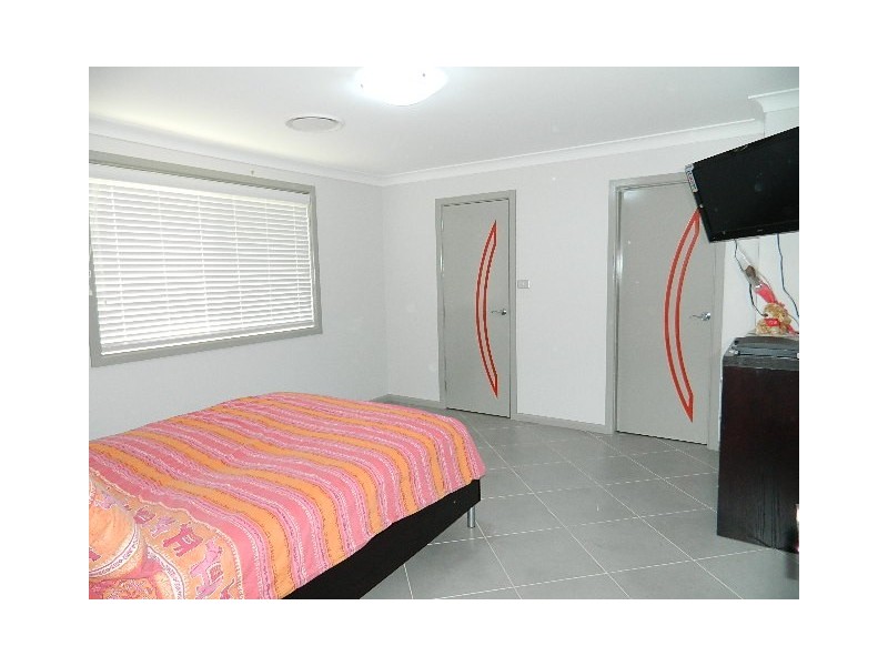 Greenfield Park NSW 2176