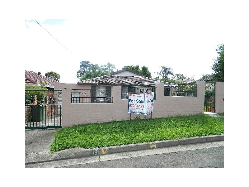 Fairfield West NSW 2165