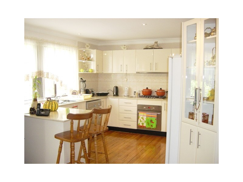 Fairfield West NSW 2165