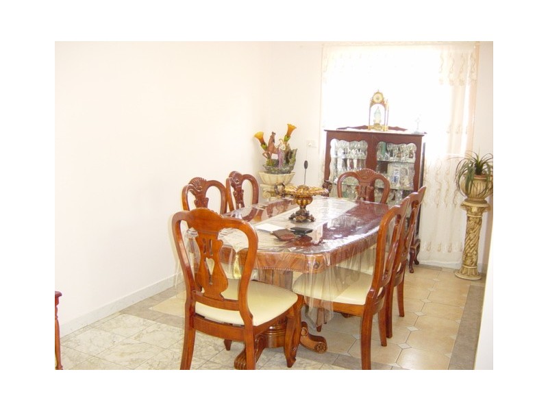 Fairfield West NSW 2165