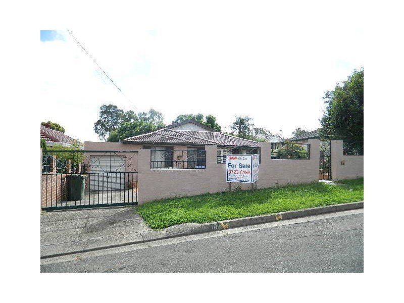 Fairfield West NSW 2165