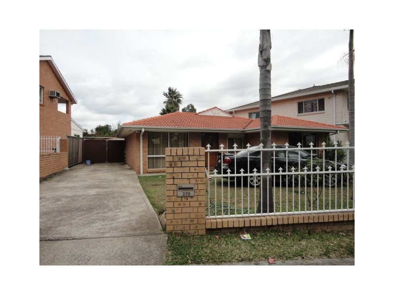 Greenfield Park NSW 2176