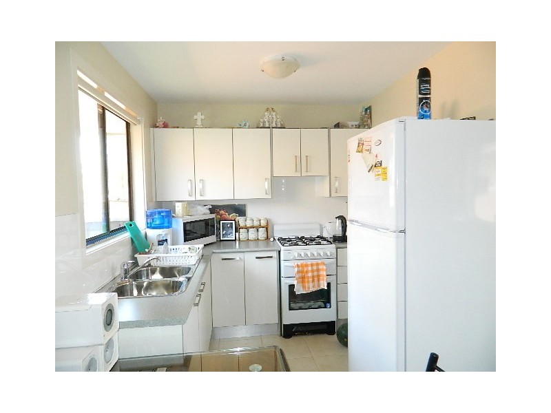 Fairfield West NSW 2165