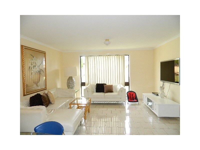 Greenfield Park NSW 2176