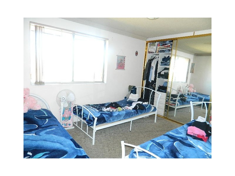 Fairfield NSW 2165