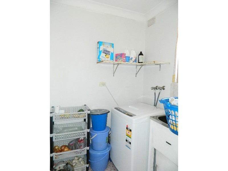 Fairfield NSW 2165