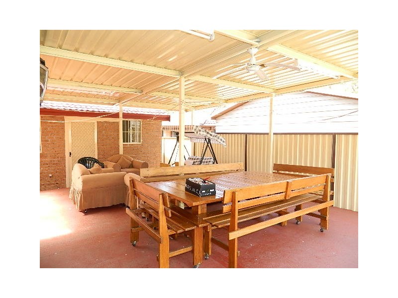 Bossley Park NSW 2176