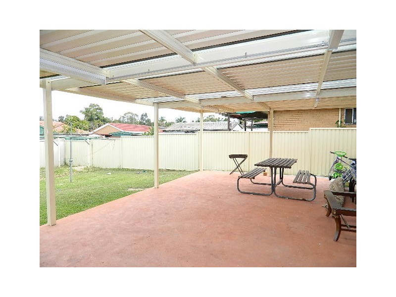553 SMITHFIELD ROAD, Greenfield Park NSW 2176