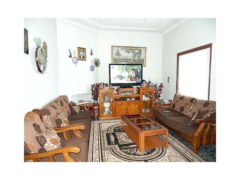 Fairfield East NSW 2165