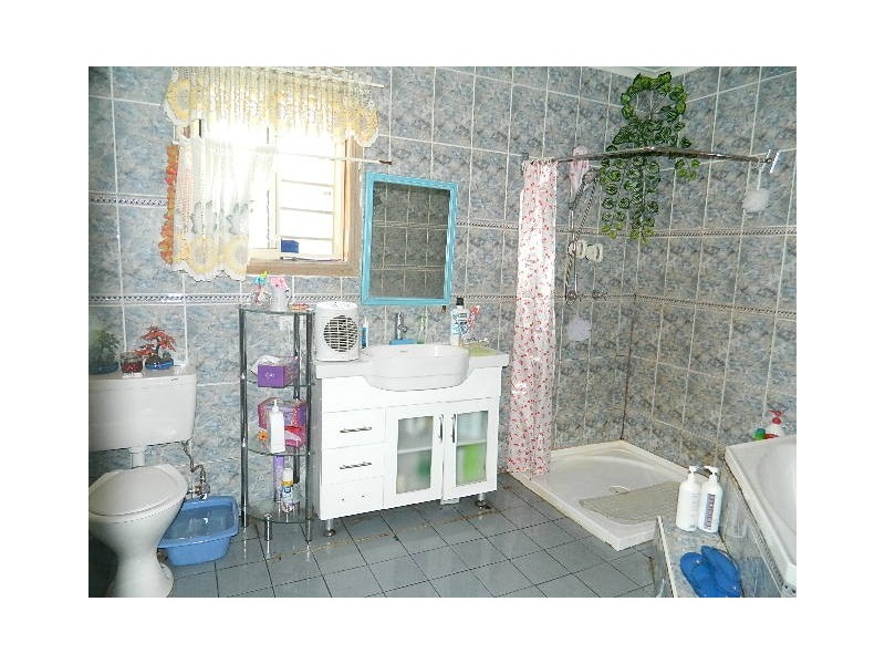 Fairfield East NSW 2165