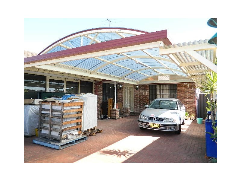 Fairfield East NSW 2165