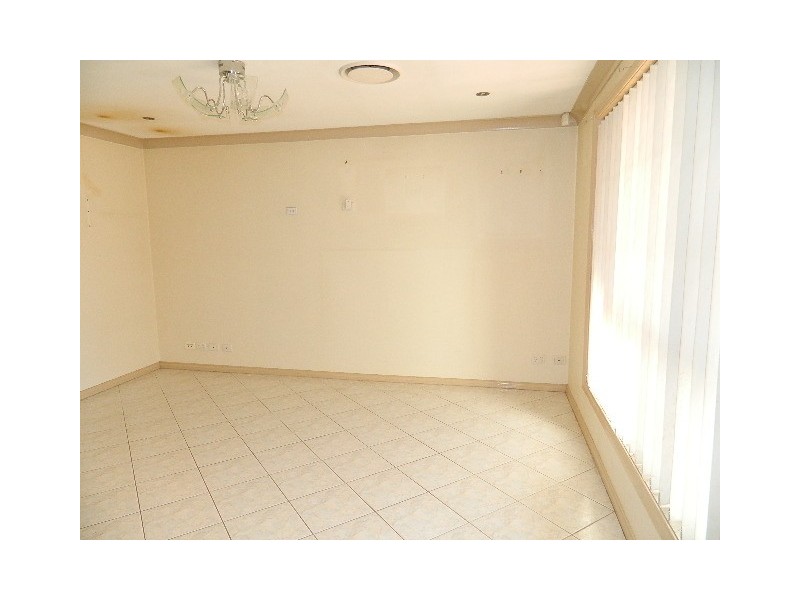 Fairfield East NSW 2165