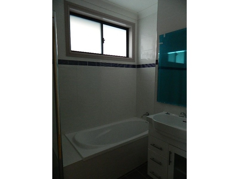 Canley Heights NSW 2166