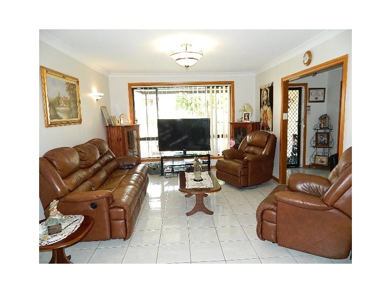 Fairfield West NSW 2165