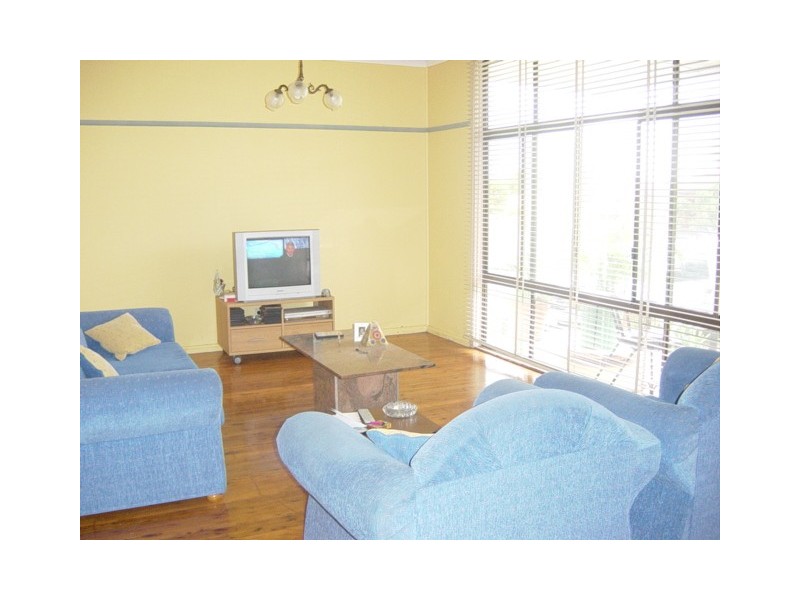 96 STELLA ST, Fairfield Heights NSW 2165