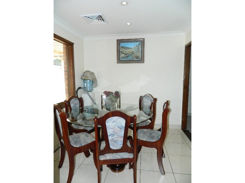 Greenfield Park NSW 2176