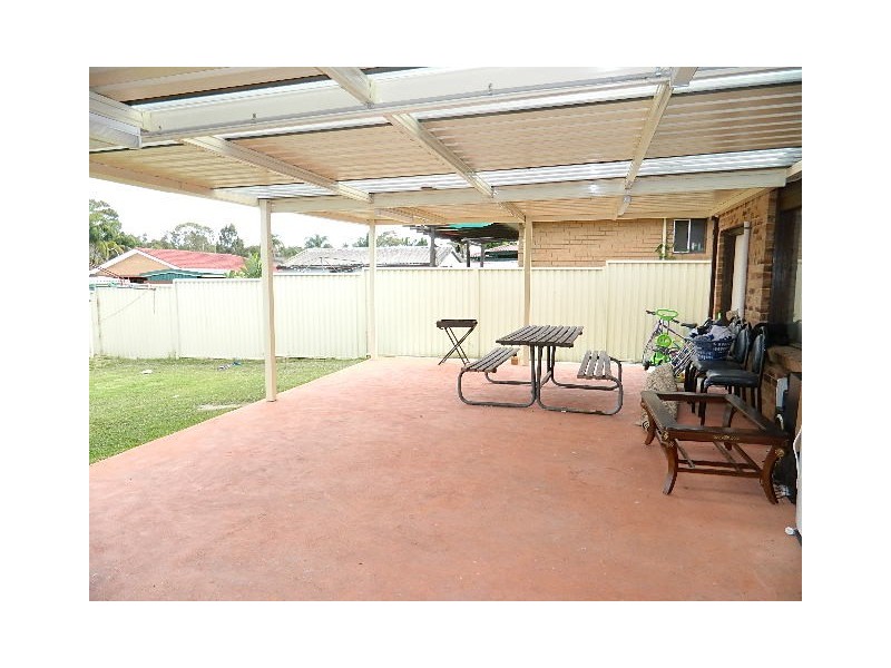 Greenfield Park NSW 2176