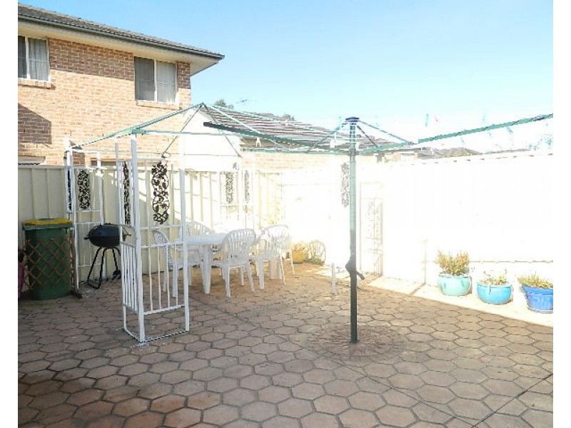 Fairfield East NSW 2165