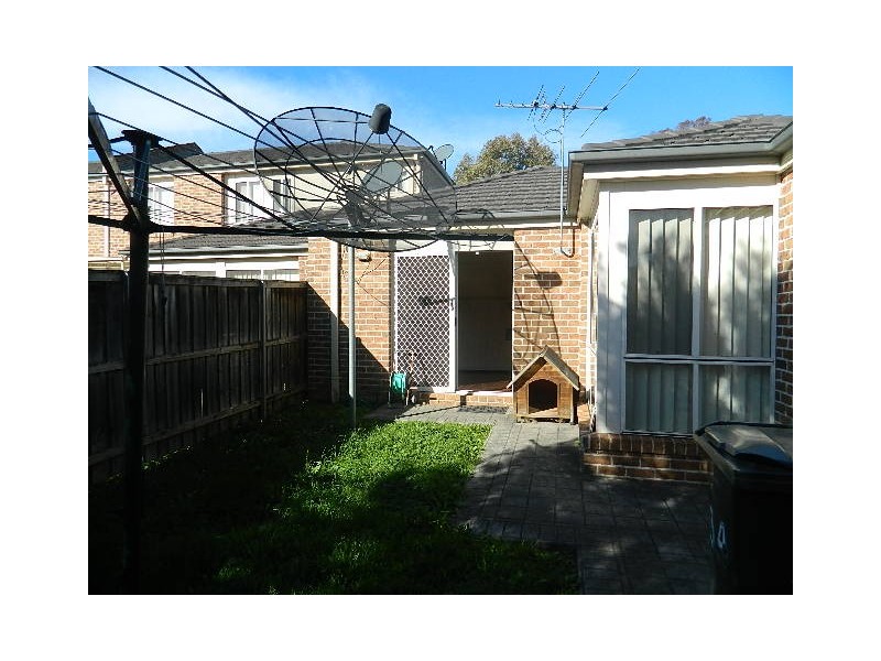 Fairfield East NSW 2165