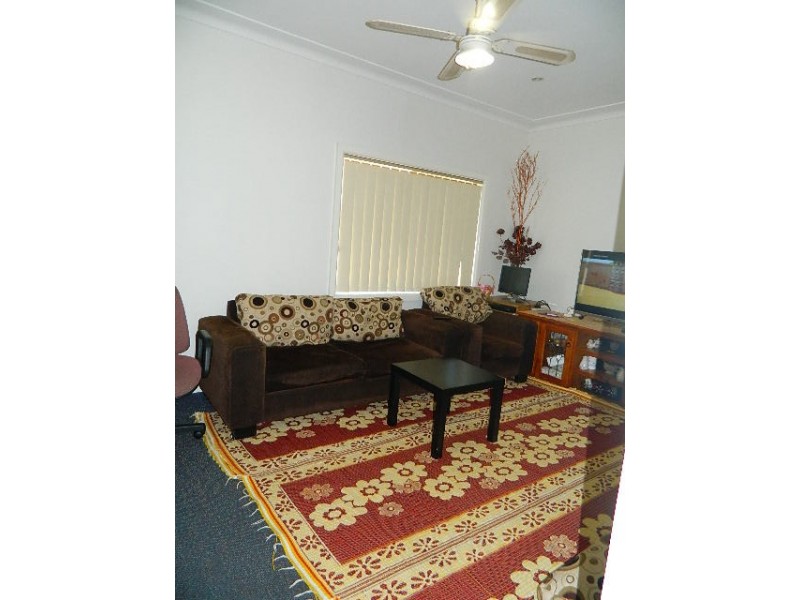 Fairfield West NSW 2165