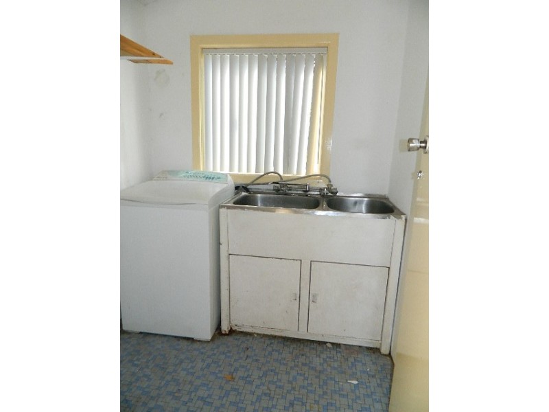 Fairfield East NSW 2165