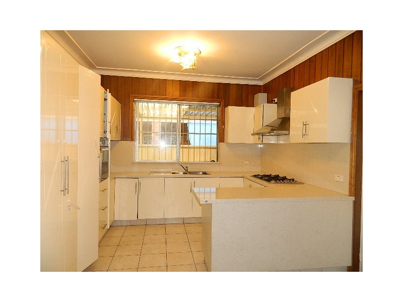 Fairfield East NSW 2165