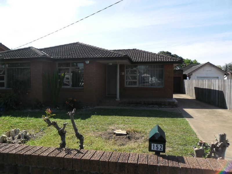 Fairfield NSW 2165