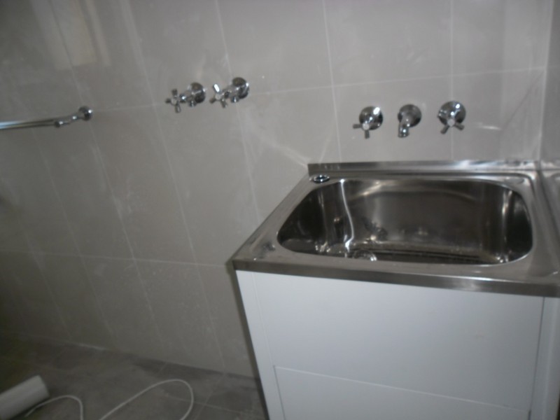 Edensor Park NSW 2176