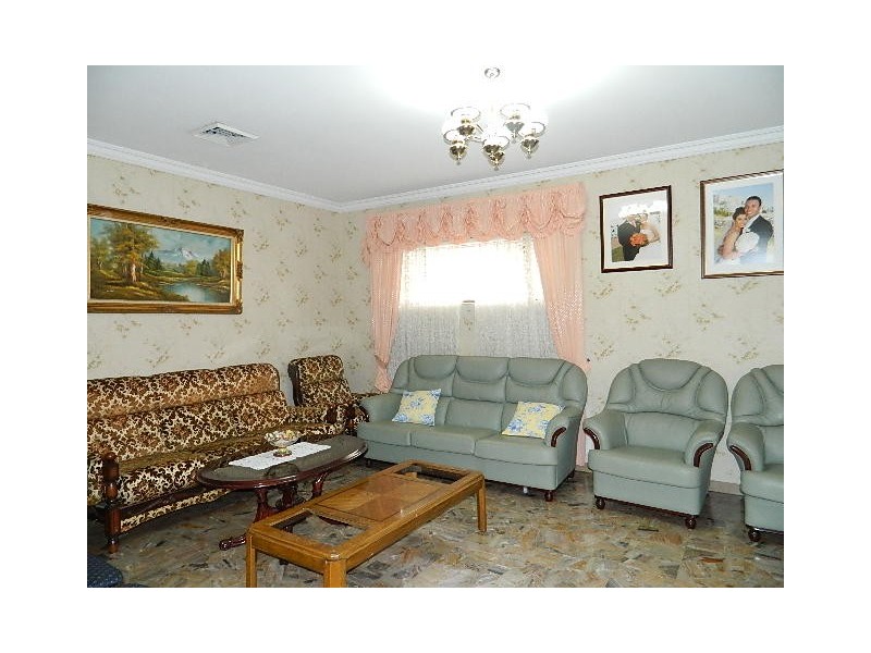 Canley Heights NSW 2166