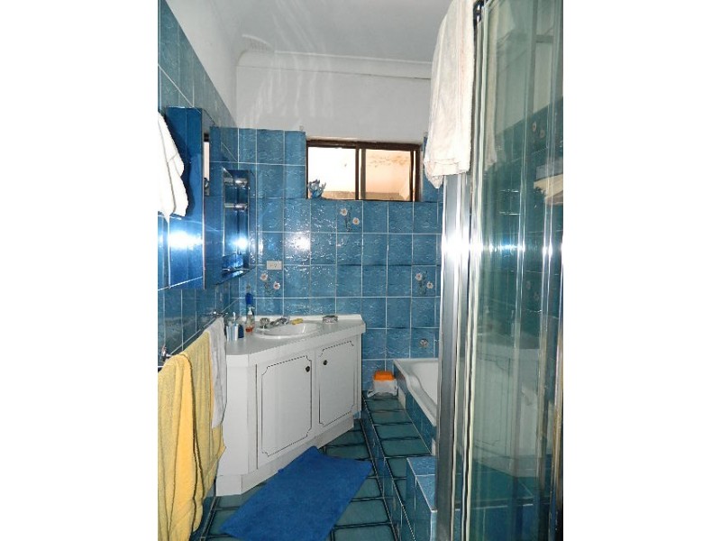 Canley Heights NSW 2166