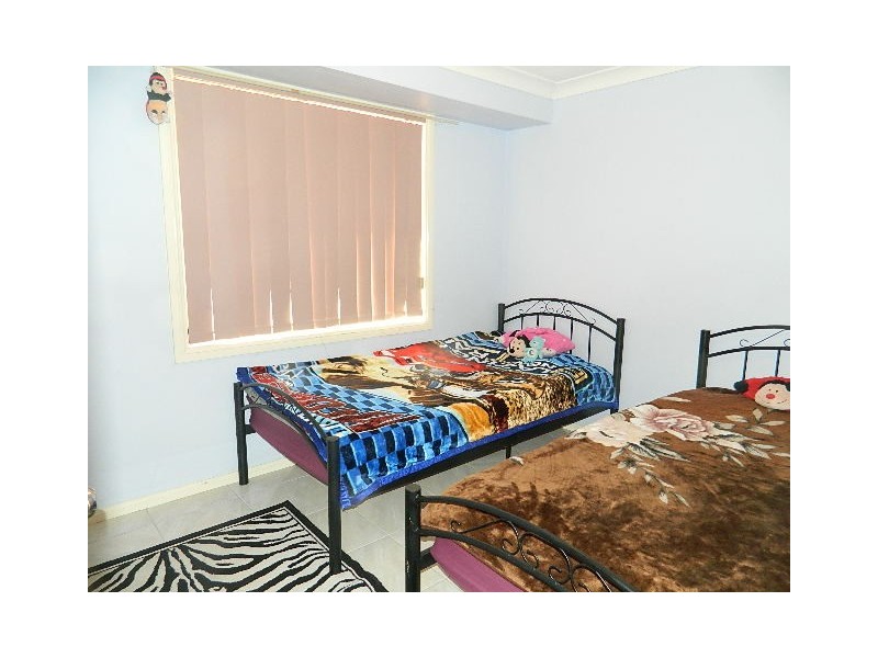 Fairfield West NSW 2165