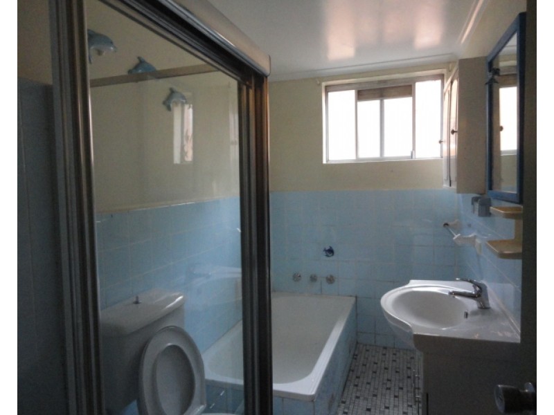 11/90 HARRIS STREET, Fairfield NSW 2165