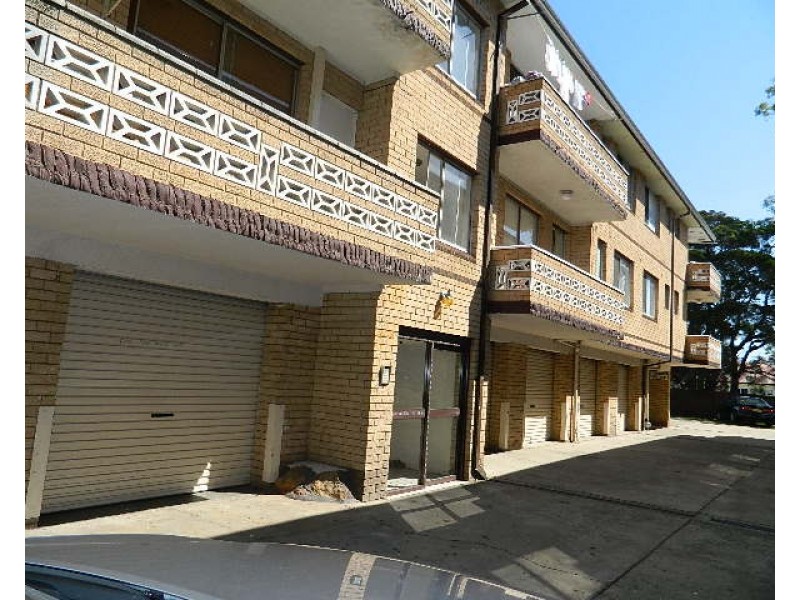 4/87 SMART STREET, Fairfield NSW 2165