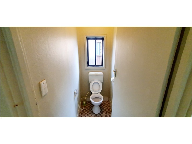 Fairfield East NSW 2165