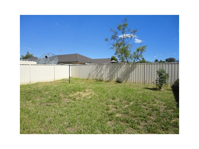 Fairfield East NSW 2165