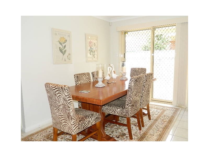 6/21-25 MALLACOOTA ST, Wakeley NSW 2176