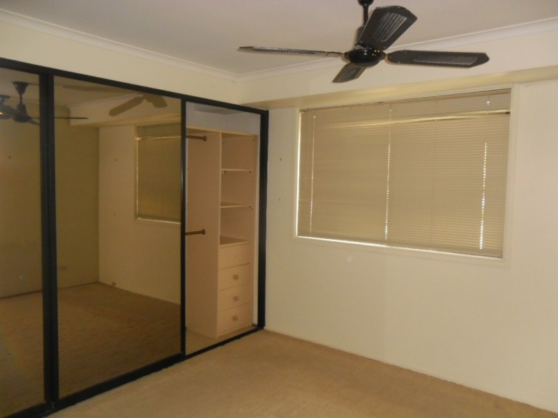 Bossley Park NSW 2176