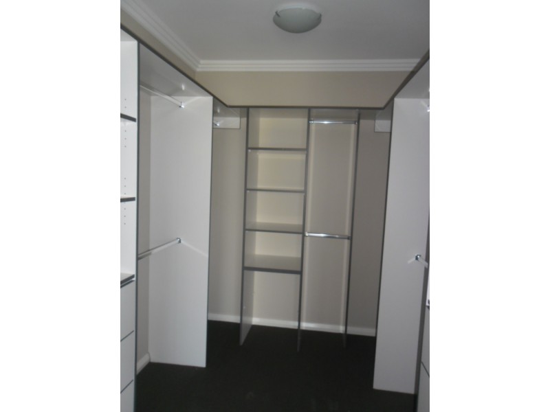 Middleton Grange NSW 2171