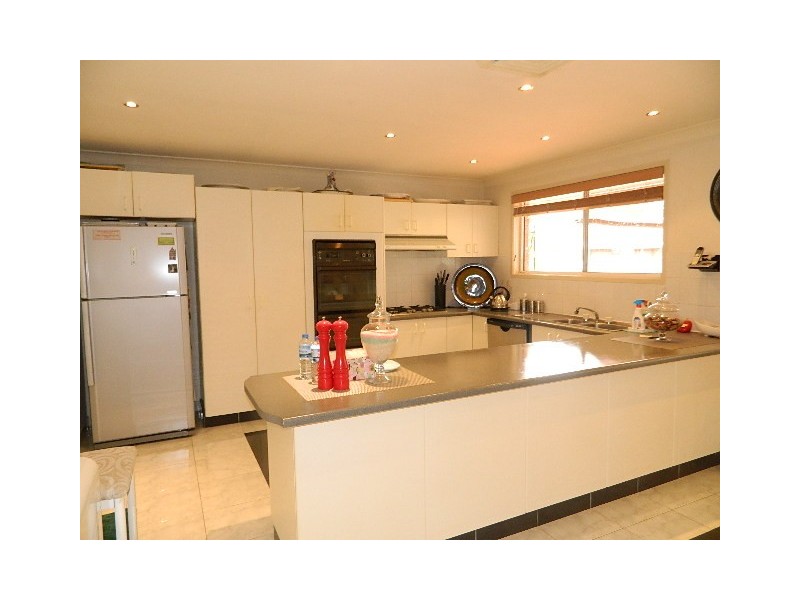 141 COCKATIEL CCT, Green Valley NSW 2168