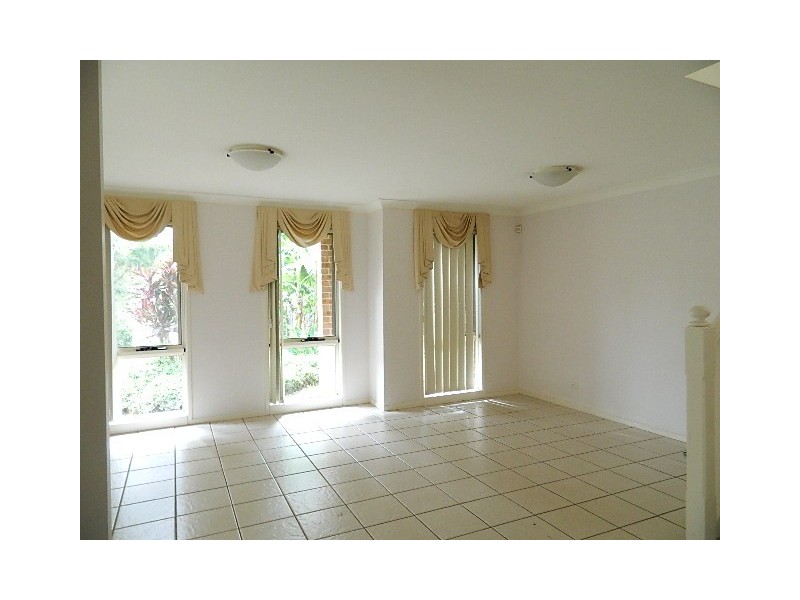 Fairfield East NSW 2165