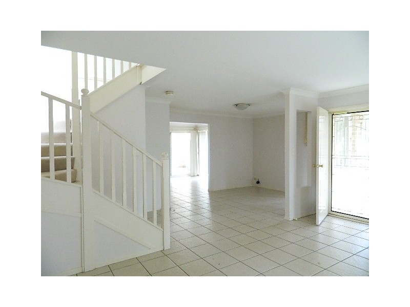 Fairfield East NSW 2165