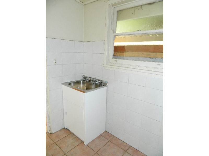 Canley Heights NSW 2166