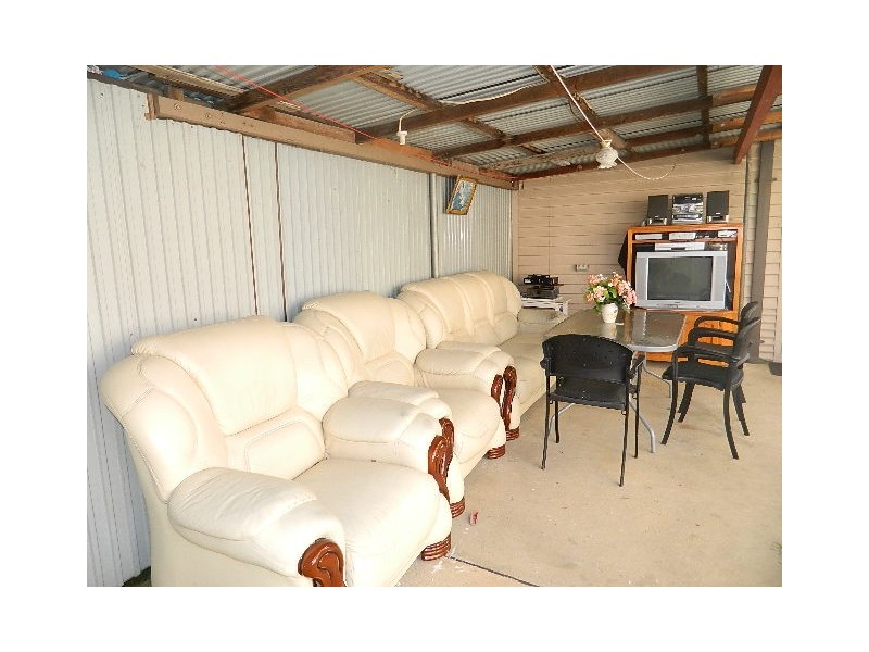 2 WOLSELEY ST, Fairfield NSW 2165