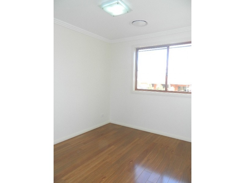 57 LIGAR ST, Fairfield Heights NSW 2165