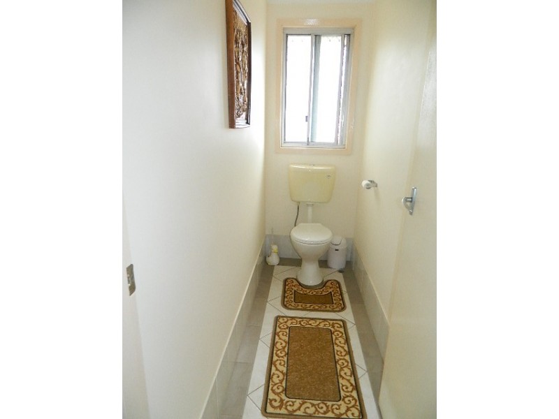 Bossley Park NSW 2176