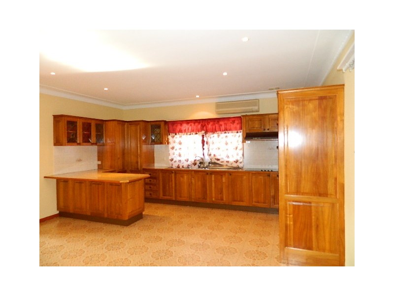 Hoxton Park NSW 2171