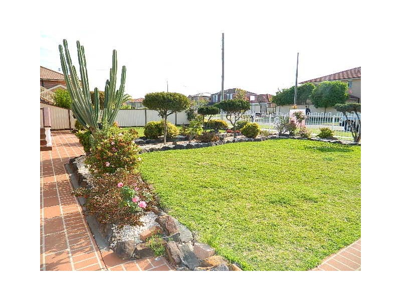 Hoxton Park NSW 2171