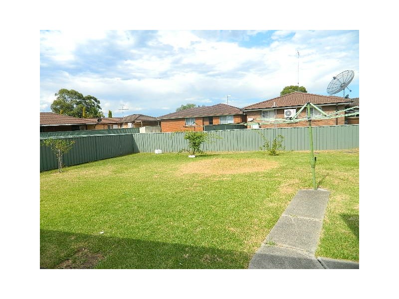 Bossley Park NSW 2176