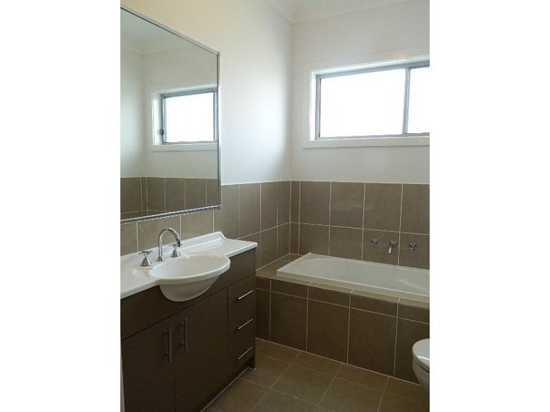 Canley Heights NSW 2166