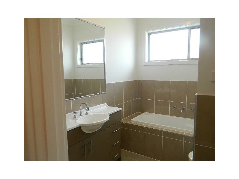 Canley Heights NSW 2166